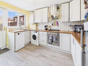 Dining Kitchen- click for photo gallery